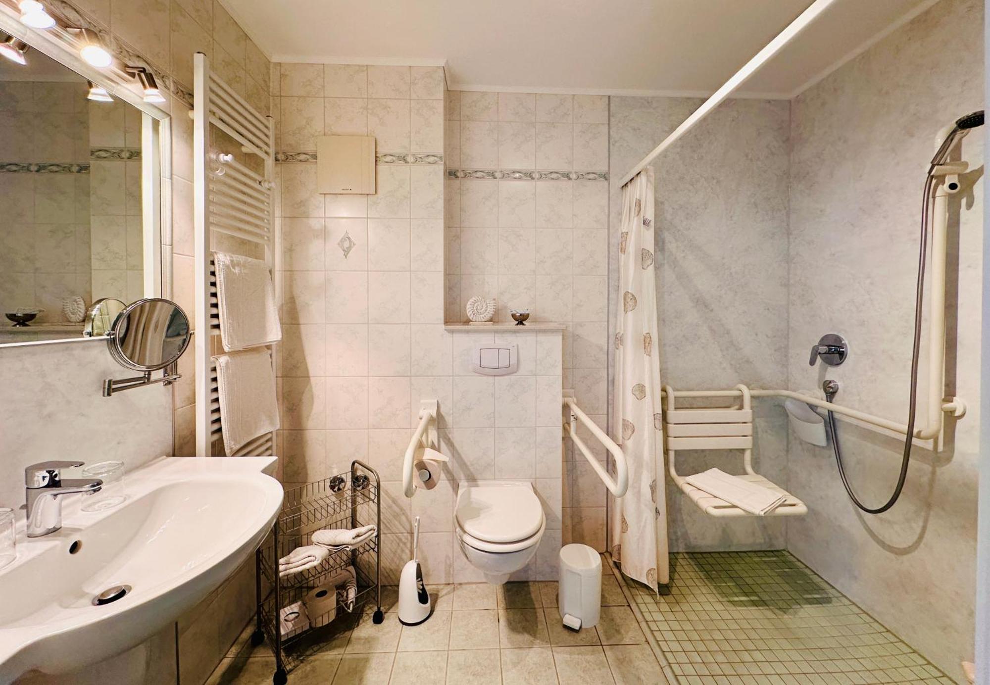 Hotel Gode Tied Цингст Экстерьер фото
